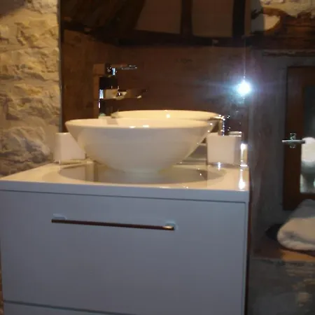 Le Pigeonnier Летний дом *